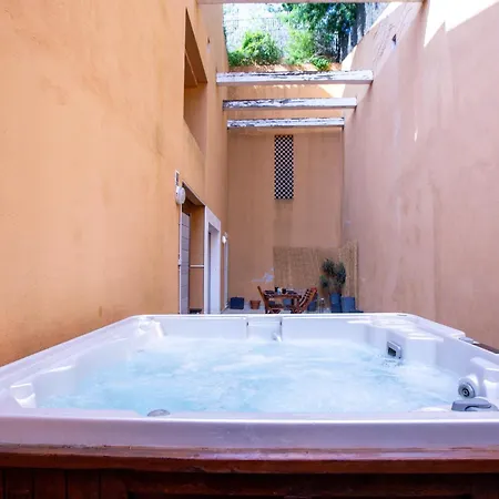 Iero - Avec Jacuzzi A 4min De La *